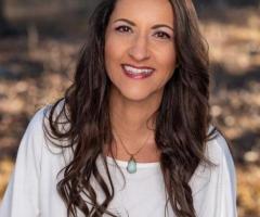 Empower Your Leadership Journey with Mina Satori: The Ultimate Female Leadership Coach
