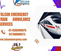 Pick High-tech Ventilator Setup by Falcon Emergency Train Ambulance Services in Varanasi - 1