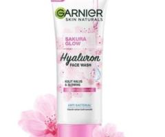 Garnier Sakura Glowing Hyaluron Face Wash 100ml: Radiant Skin Refreshment