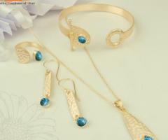 Exquisite Malachite Jewellery Set - Perfect for a Stylish Statement