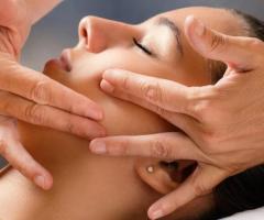 Advance Your Career with the Beauty Therapist Course at Silk n Salt Gurukul in Thane