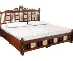 Luxurious King Size Teak Wood Bed for Sale!