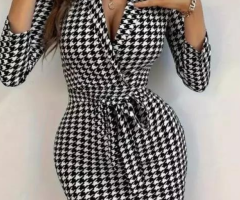 2024 new European design sexy woman grid party dress V-neck knee length hot