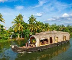 Kerala Tour Packages: Explore God's Own Country