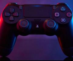 We repair PlayStation 4 {PS4} gamepads