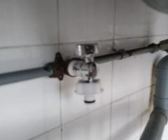 Water Leaking Pipe Repair Plumber Singapore | Kiasu Plumber - 1