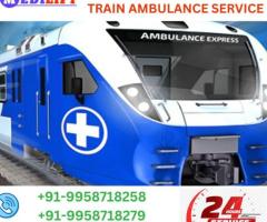 Medilift Train Ambulance Service in Kolkata Offers Reliable Medical Equipment - 1