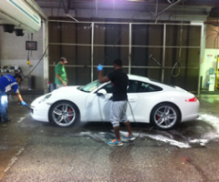 Car Wash Melbourne | Hand Car Wash Port Melbourne | Carrera Car Wash Café