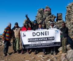 Experience the beauty of Kedarkantha Trek