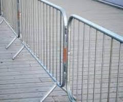 Uses of Crowd Barriers in UAE for Events and Construction Sites