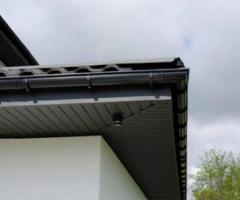 Seamless gutter installation | Riga Home Pro