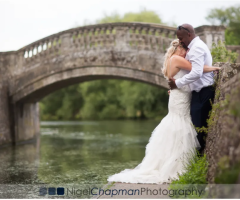 Affordable Wedding Photographer Services in Ooxfordshire