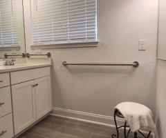 Entryway grab bars in Ormond Beach FL | Lifegrip Solutions