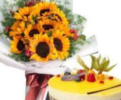 Send Anniversary Flowers To Vietnam