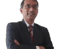 A distinguished urologist in Navi Mumbai, Dr. Soumyan Dey