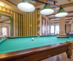 Best Pool Table Removalists in Sydney - JAC Removals