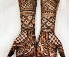 Skilled Henna Artist in Scarborough – Nasrin Henna Artist