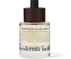 Glow Naturally: Buy Vitamin C Serum Online at Neodermis Factor