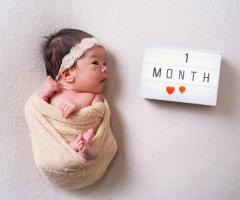 Creative 1 Month Baby Photoshoot Ideas for Moms