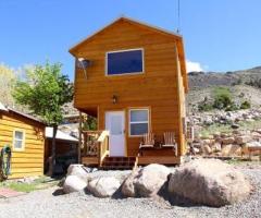 Your Perfect Mountain Retreat Awaits at Yellowstone’s Treasure Cabins!