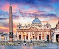 Attend the most holy Pope’s Mass congregations with Vatican City Tours