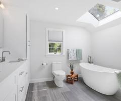 Transform Your Space with Expert Bathroom Remodeling in Larchmont!