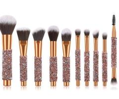 Diamond Dust Brush Set: Essential for Makeup Enthusiasts