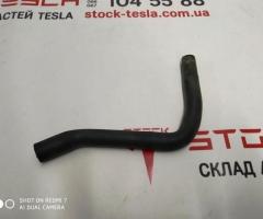 5 Tesla model S air conditioner drain hose 1031034-00-C