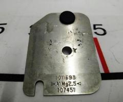 16 Tesla model S lid secondary latch insulator bracket 1011693-00-A