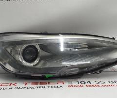2 Headlight right (xenon) (USA) with damage Tesla model S 6005907-00-D