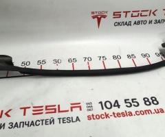 10 GRIP, DOOR OUTER RH Tesla model S, model S REST 1007730-00-B
