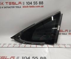 20 Rear right fender glass (window) Tesla model S, model S REST 1051821-80-D