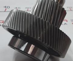 1 Intermediate gearbox shaft assembly with bearing SPORT Tesla model S, model S REST 1006830-02-B