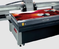 The Pixeljet® Velocity UV flatbed printing machine