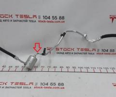 5 Air conditioner radiator tube left with AWD dryer damaged Tesla model S, model S REST 1031671-00-I - 1